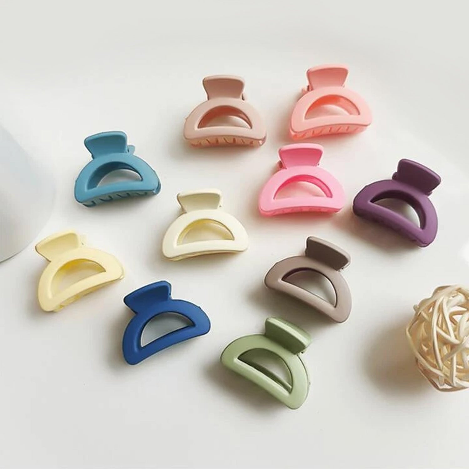 Plastic Small Hair Clips for Girls Kids Hair Accessories (3 Pcs Set / Mix Color & Design) Plastic Small Hair Clips for Girls Kids Hair Accessories (3 Pcs Set / Mix Color & Design)